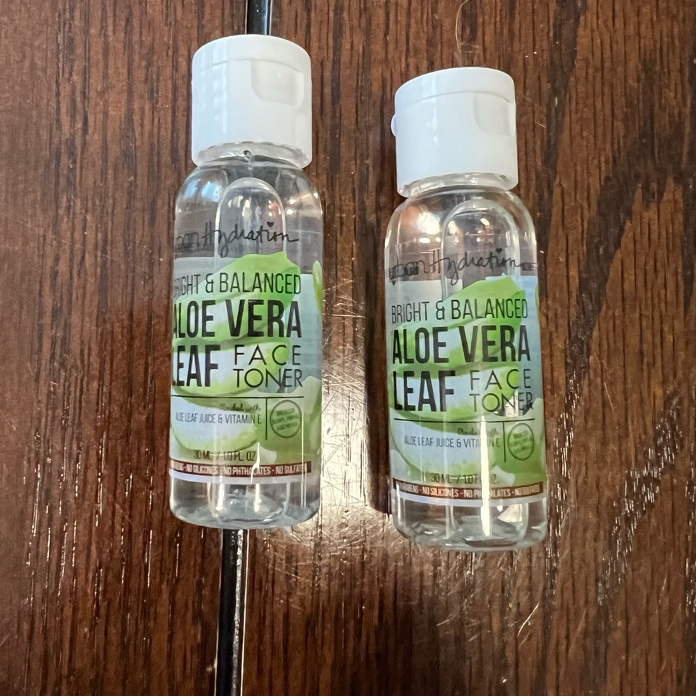 Urban Hydration Bright & Balanced Aloe Vera Leaf Face Toner